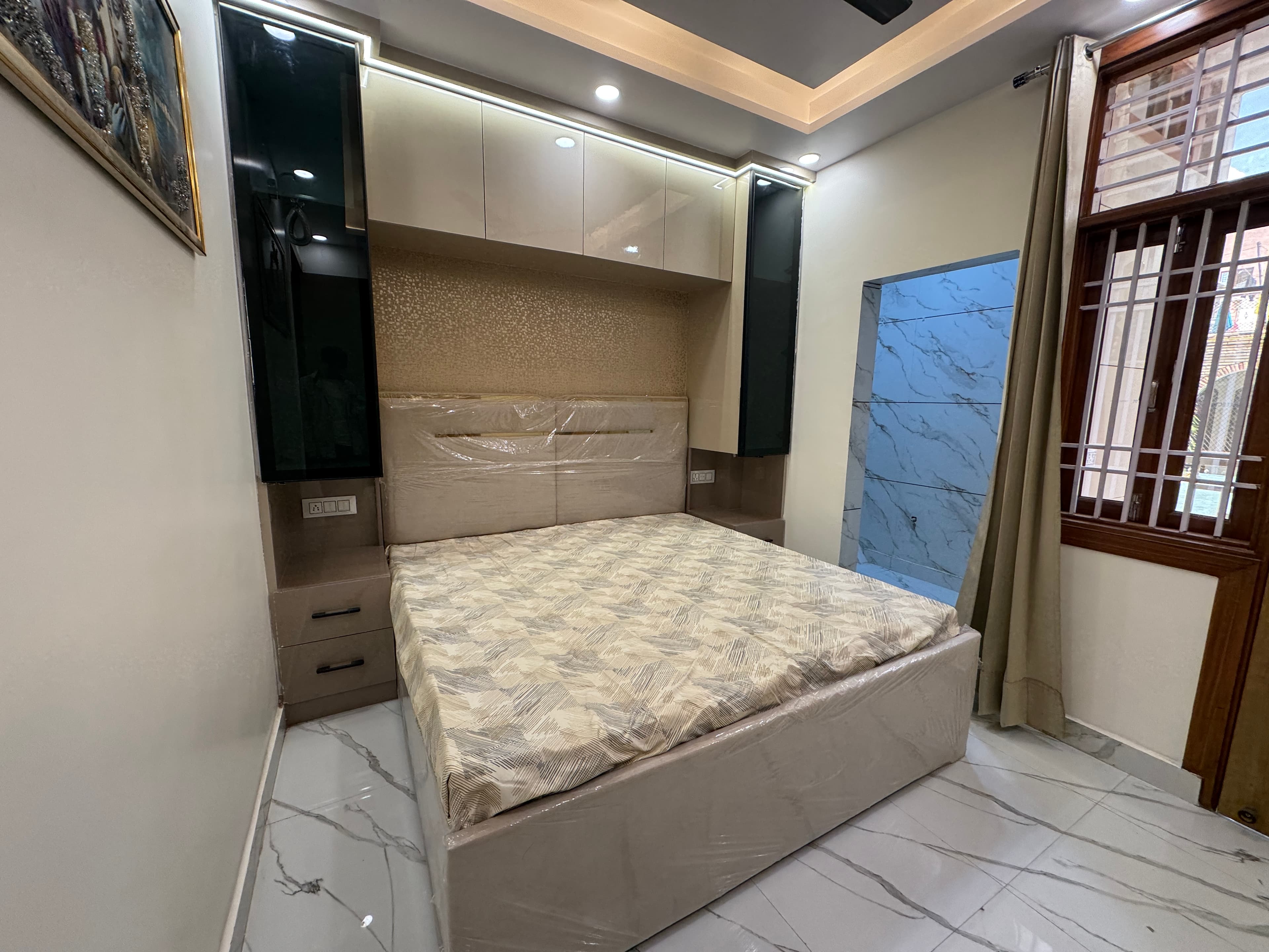 2BHK Fully Furnished Flat for Sale in Nawada Delhi | Ready to Move Near Metro thumbnail 4