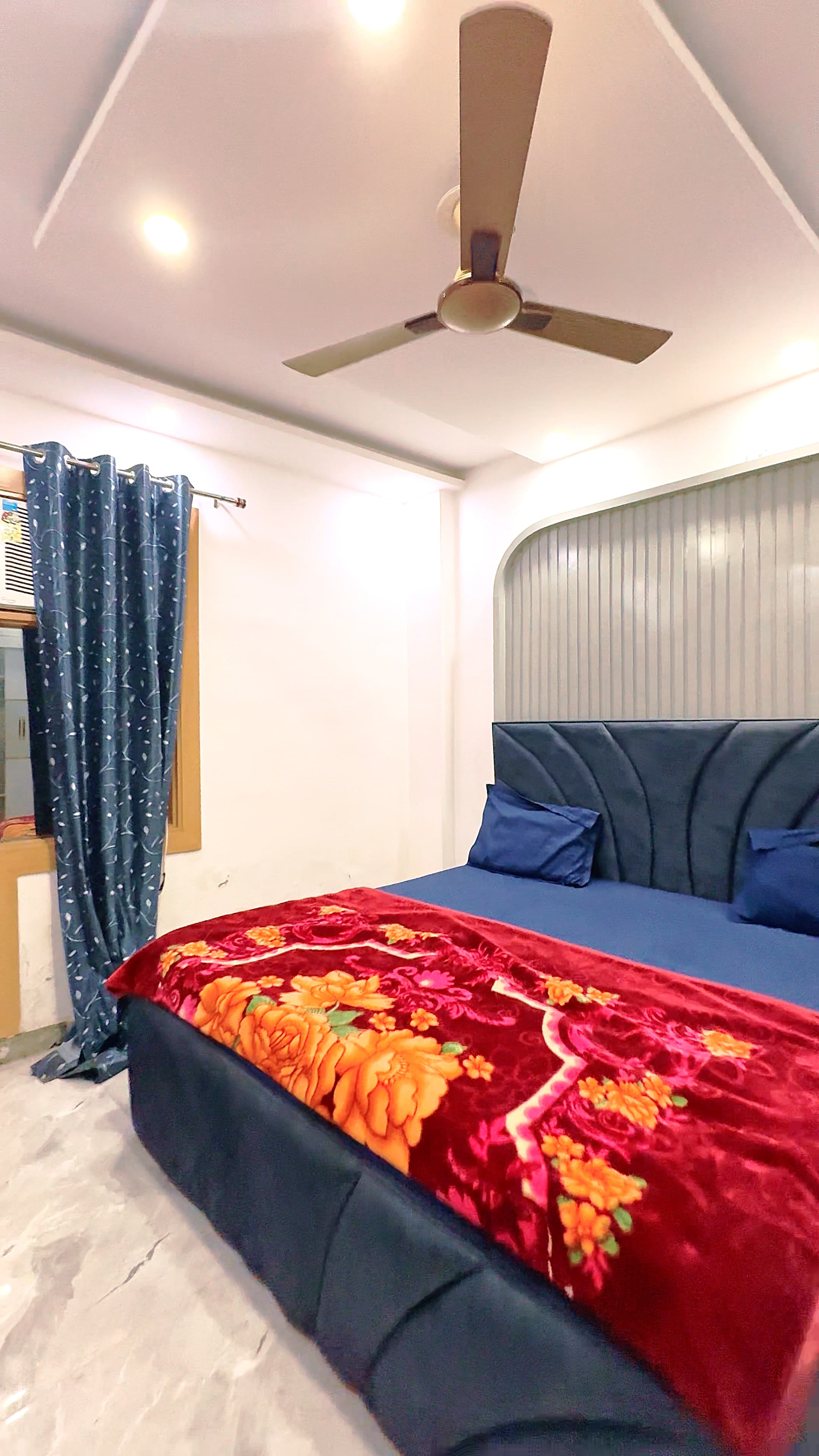 4BHK + 2BHK Duplex Flat with Terrace Garden in Dwarka | Rental Income Property @ ₹75 Lakh thumbnail 2