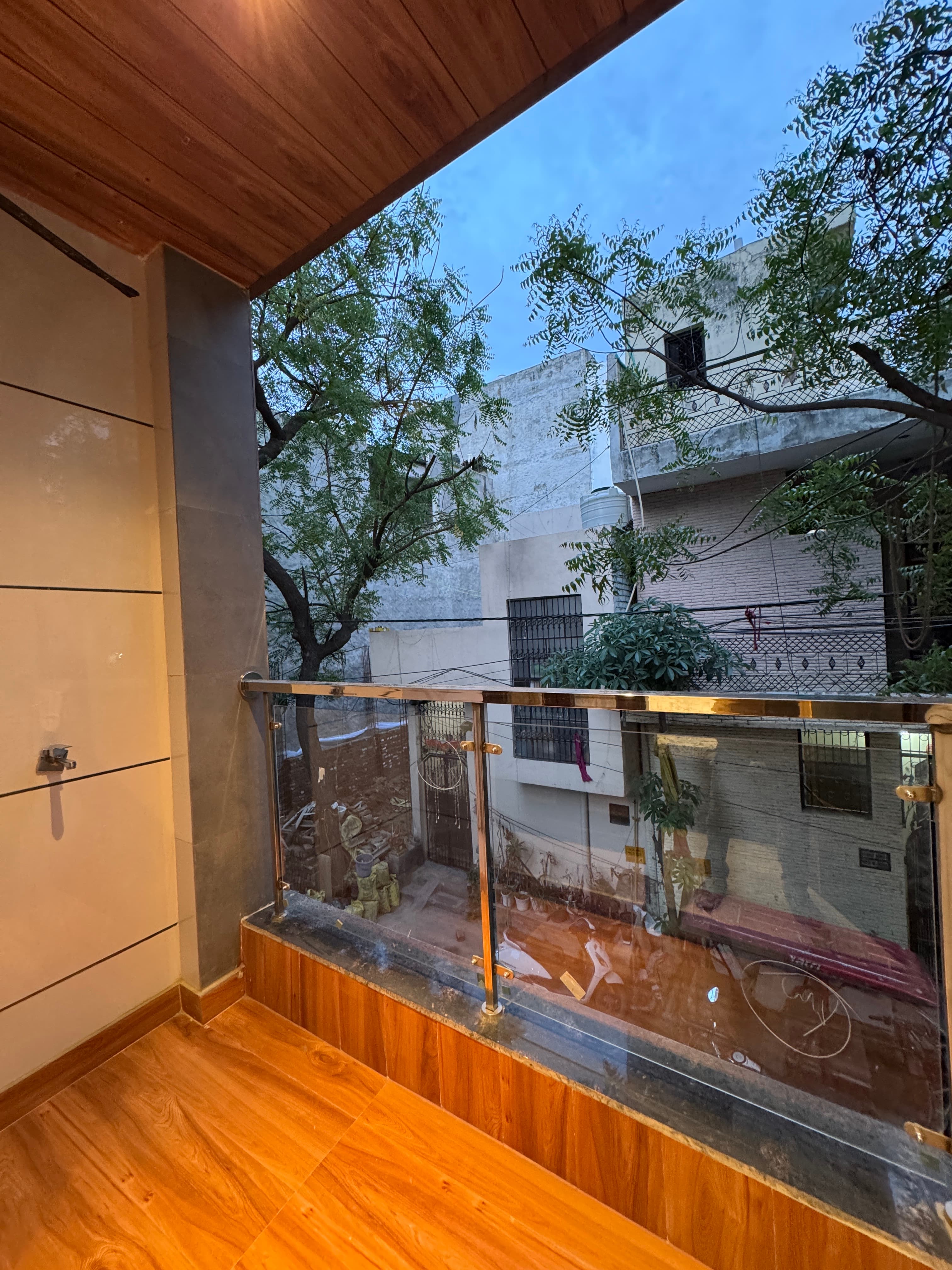 Ready to Move 2BHK Flat for Sale in Dwarka | Prime Location Near Metro thumbnail 2