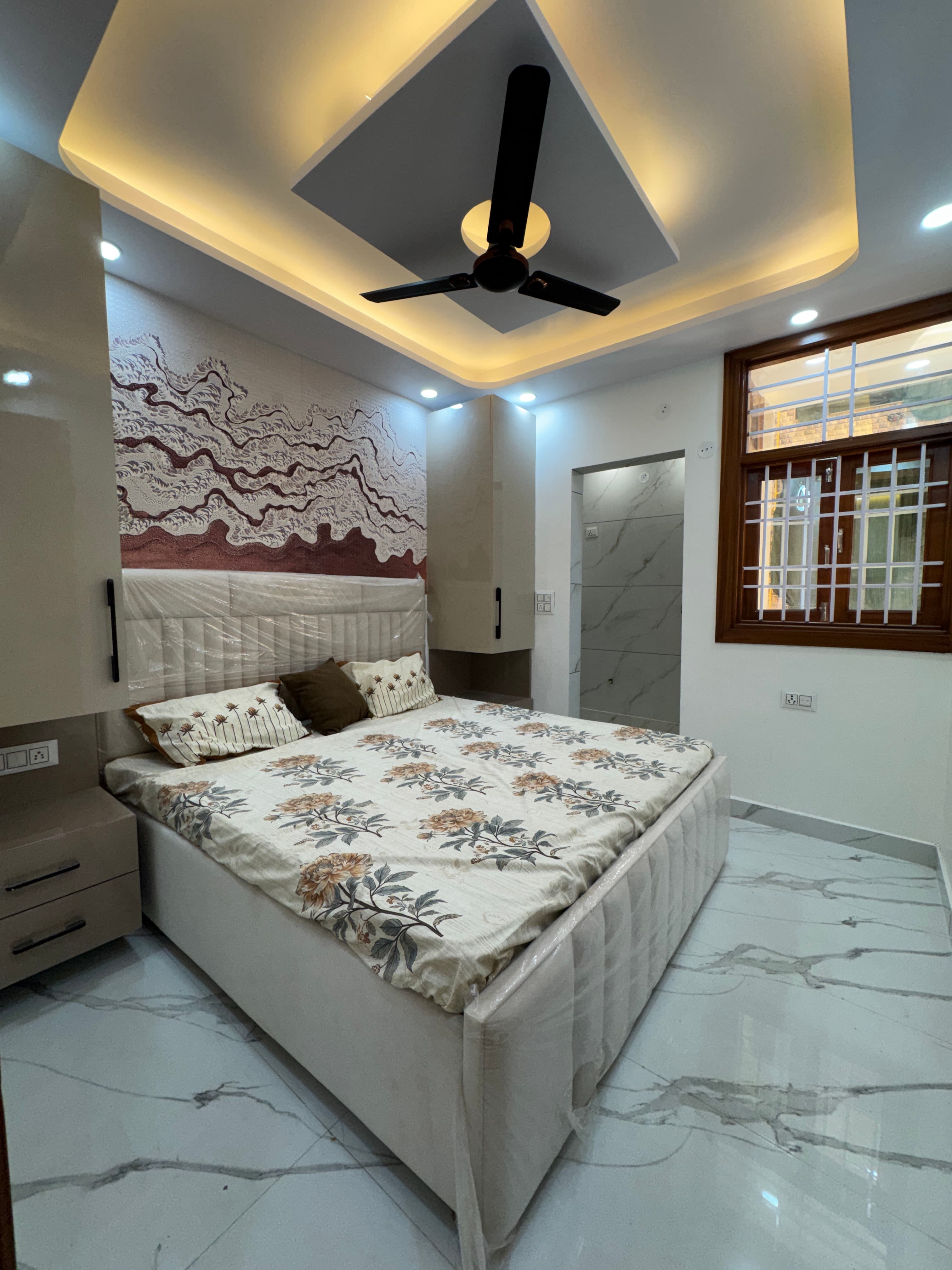 2BHK Flat for Sale in Uttam Nagar | Ready to Move Near Metro thumbnail 7