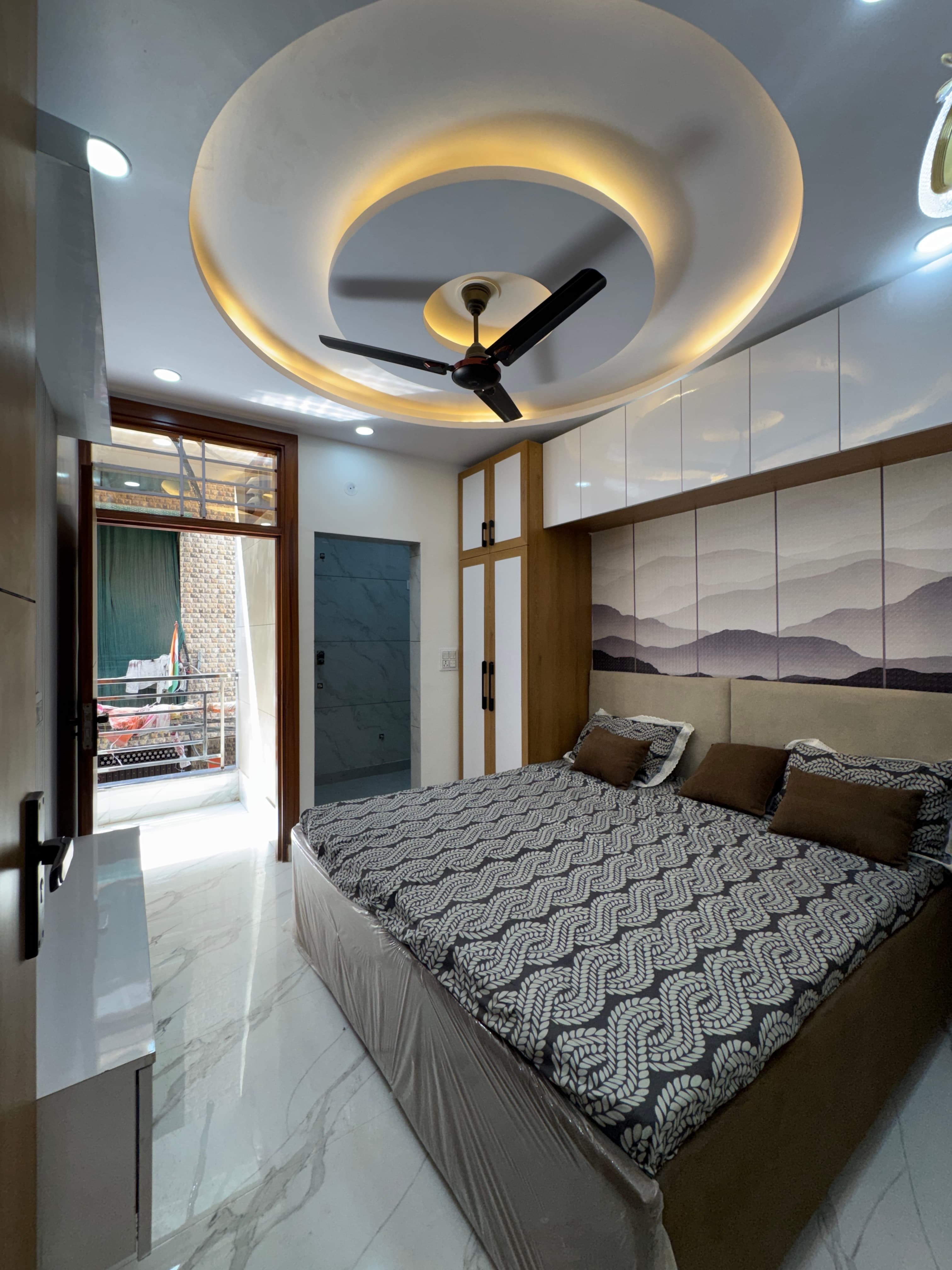 2BHK Flat for Sale in Uttam Nagar | Ready to Move Near Metro thumbnail 5