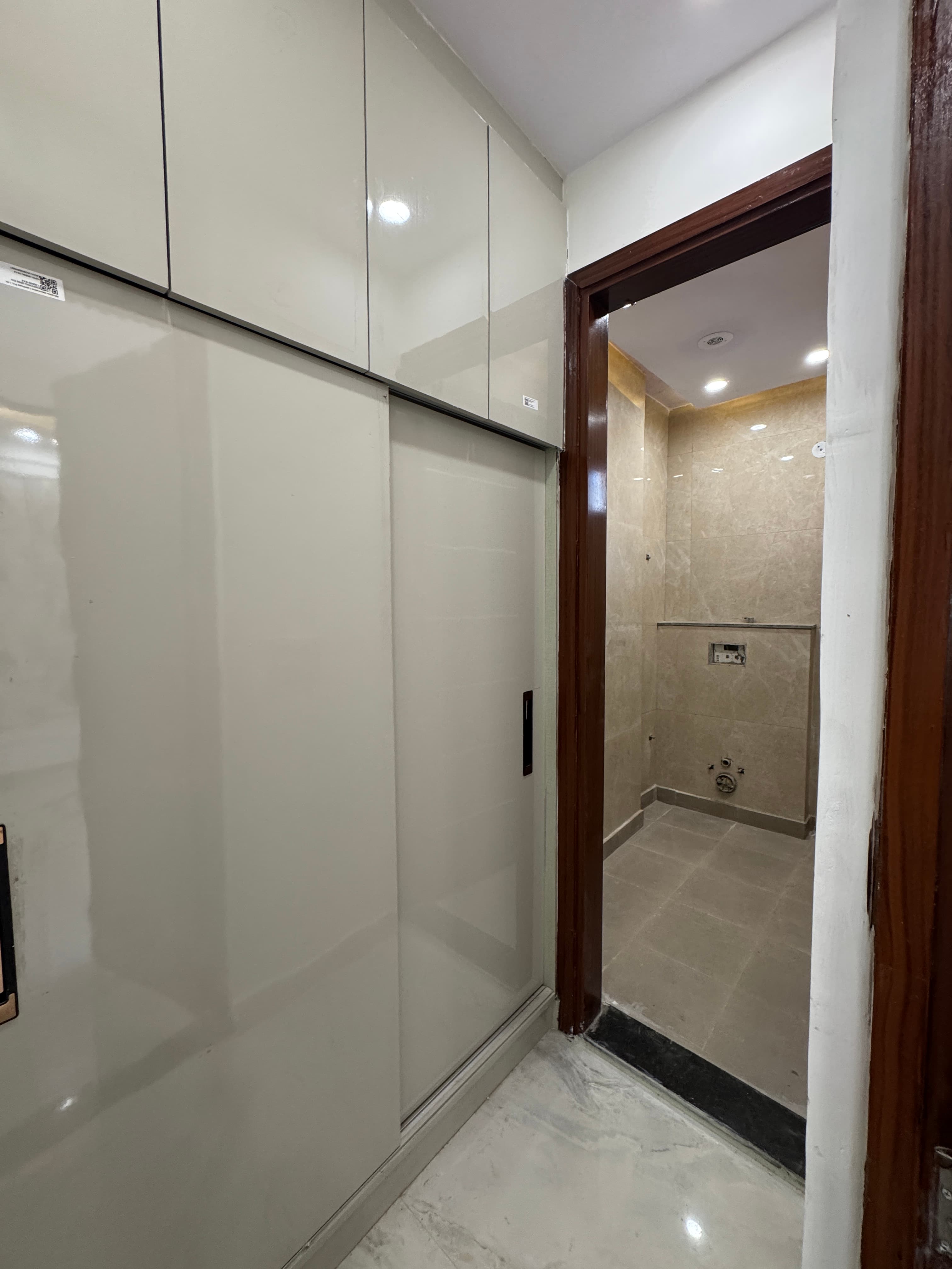 3BHK Flat for Sale in Dwarka Mor | Ready to Move Near Metro thumbnail 8