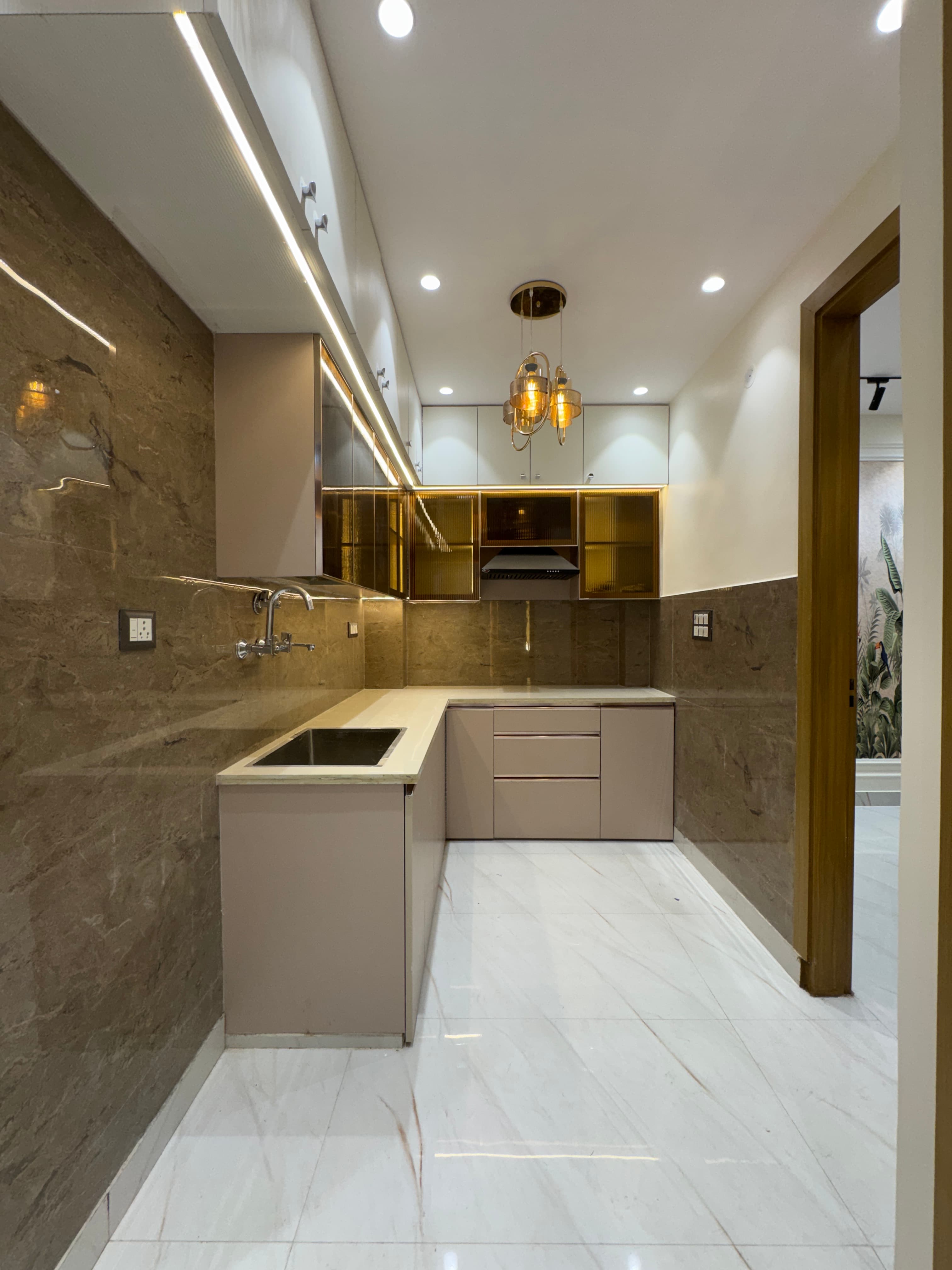 3BHK Flat for sale in Dwarka Mor thumbnail 2