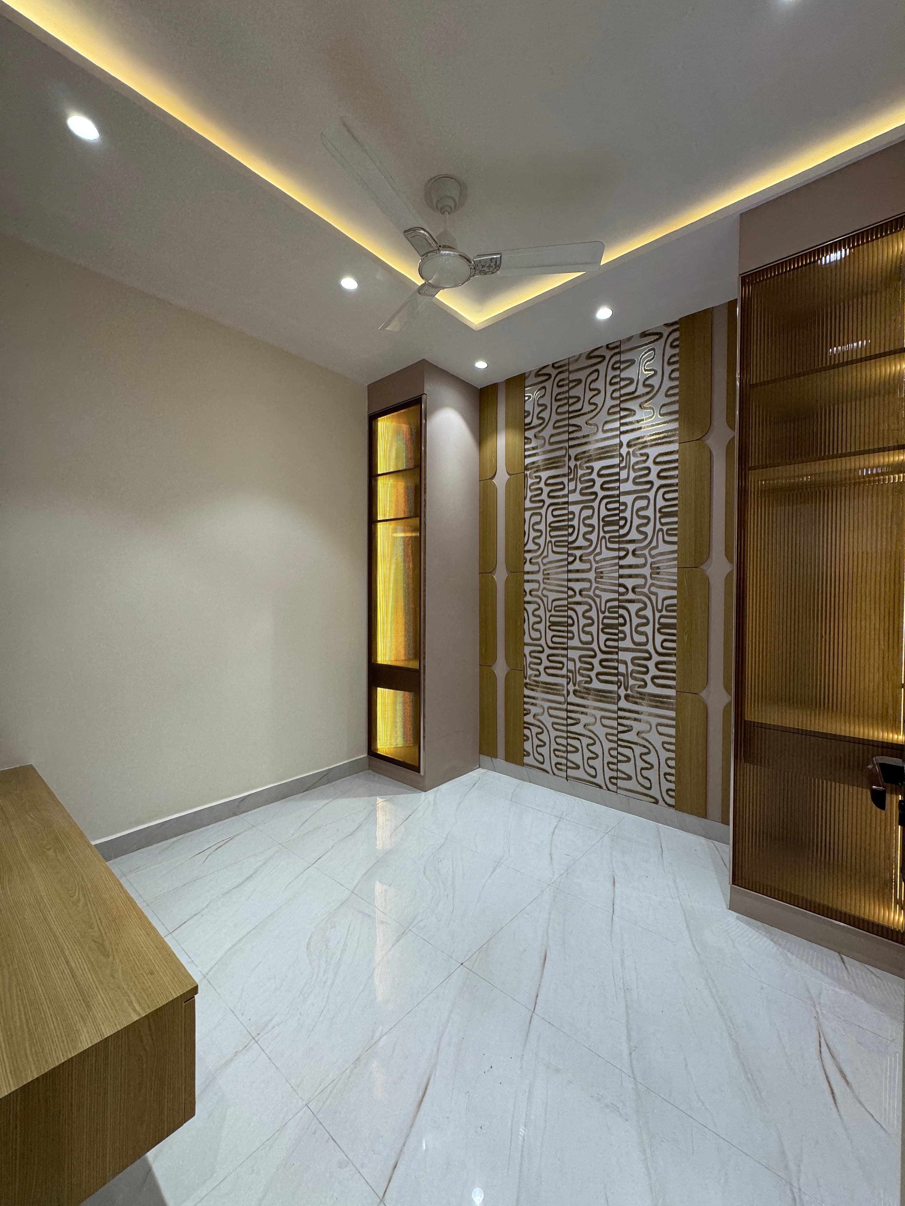 3BHK Flat for sale in Dwarka Mor thumbnail 3