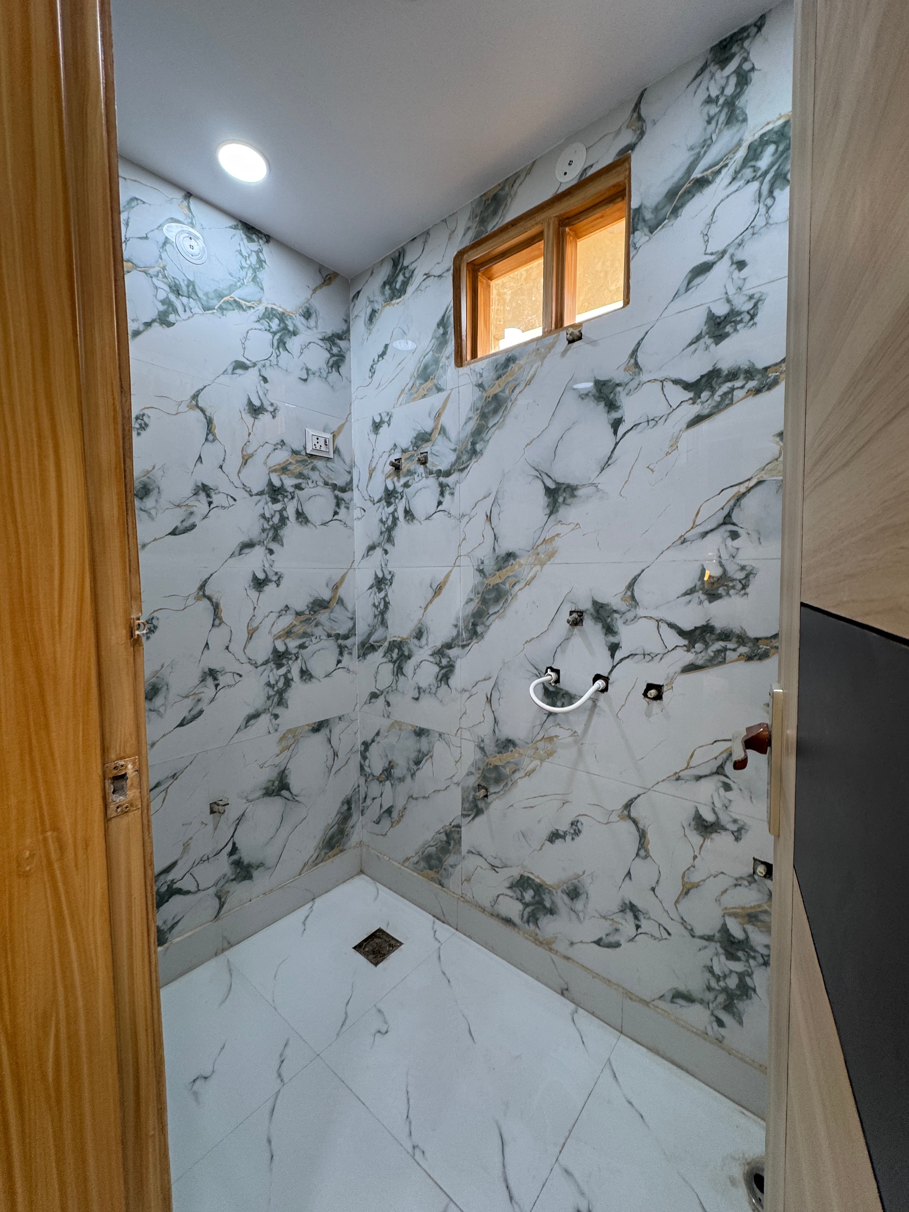 2BHK Flat for sale in Uttam nagar west thumbnail 2