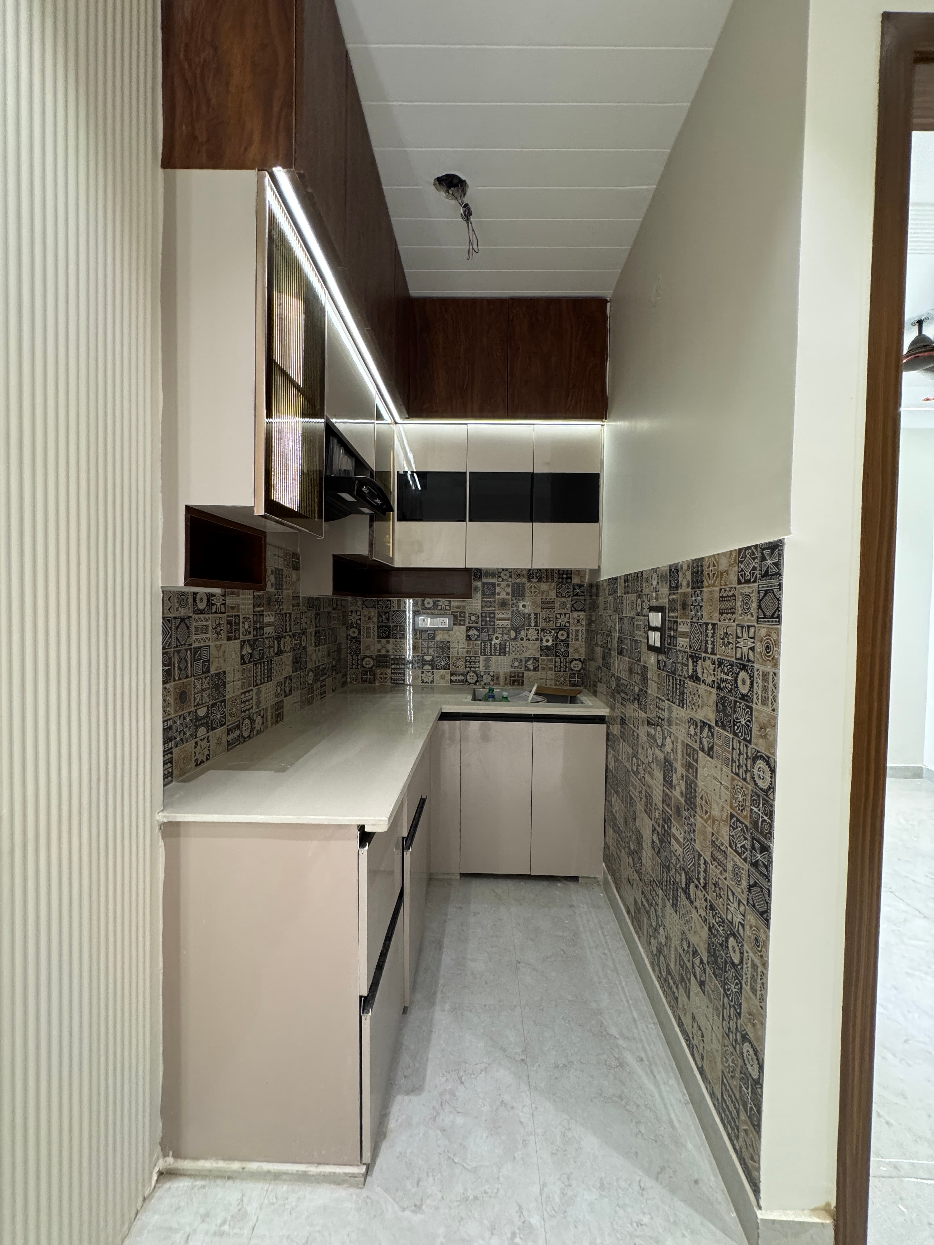 1BHK Flat for Sale in Dwarka Mor | Affordable & Ready to Move thumbnail 2