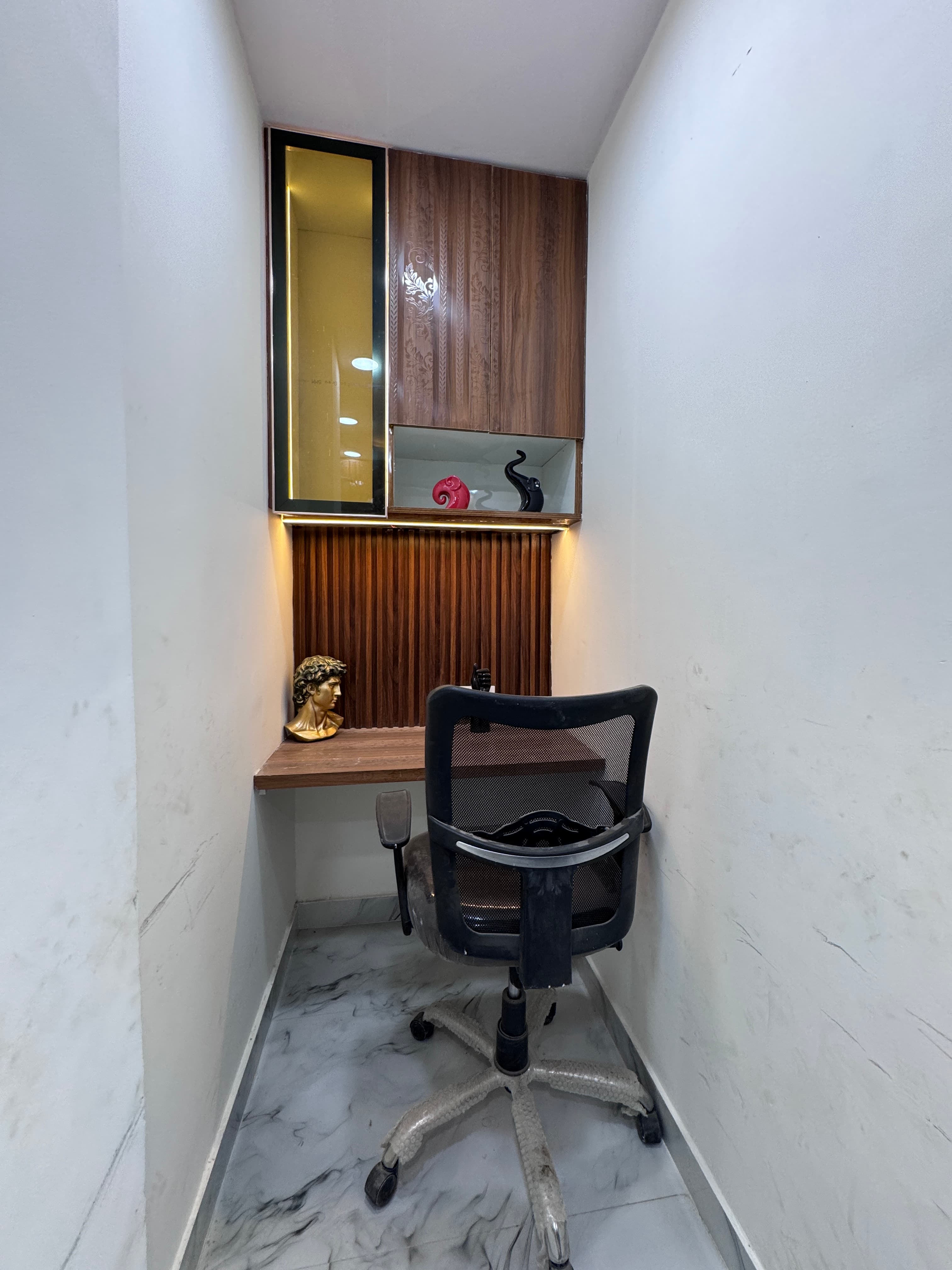 2BHK 55 Gaj Flat for Sale in Uttam Nagar West thumbnail 8
