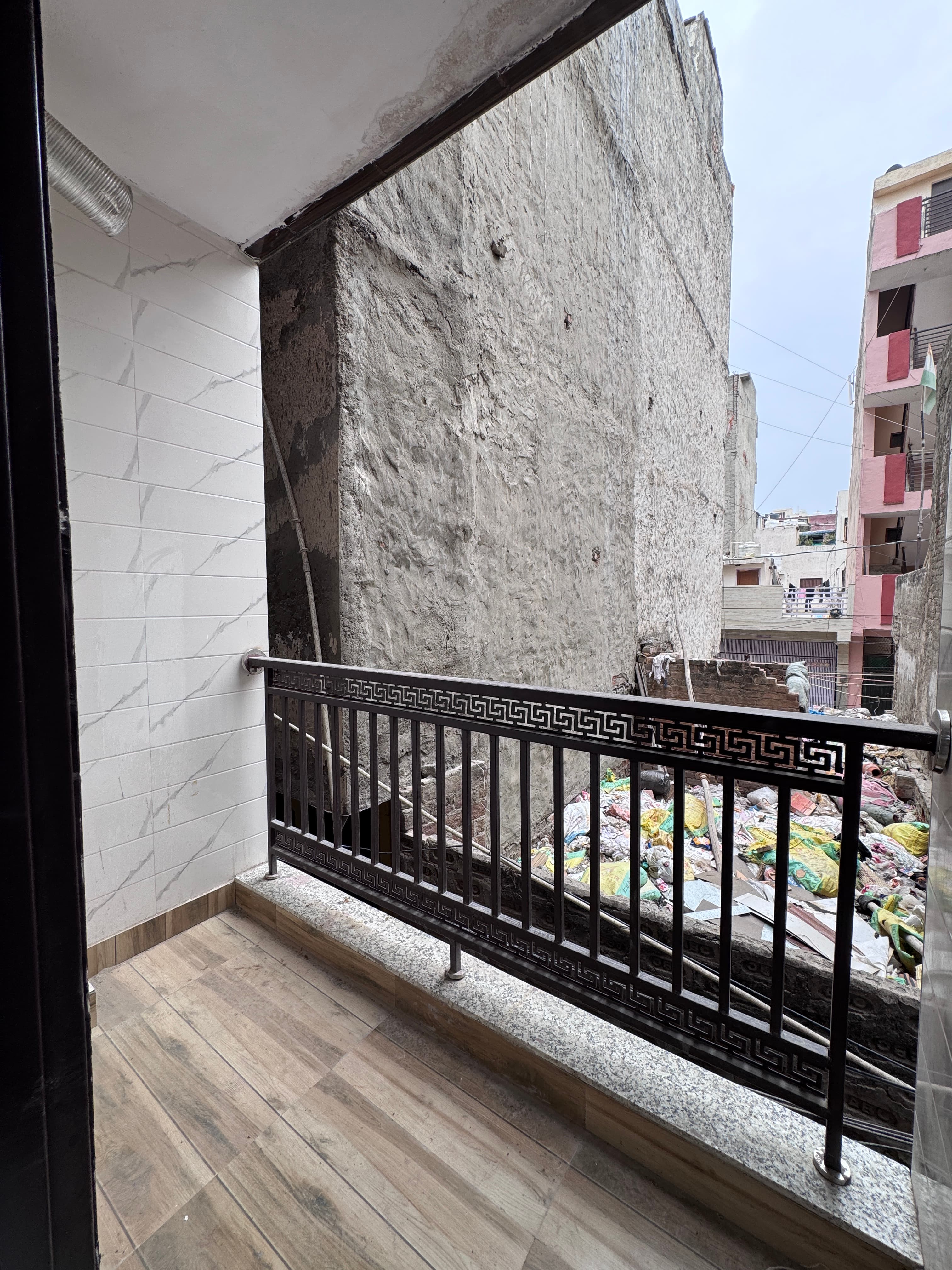 1BHK Flat for Sale in Uttam Nagar West thumbnail 2