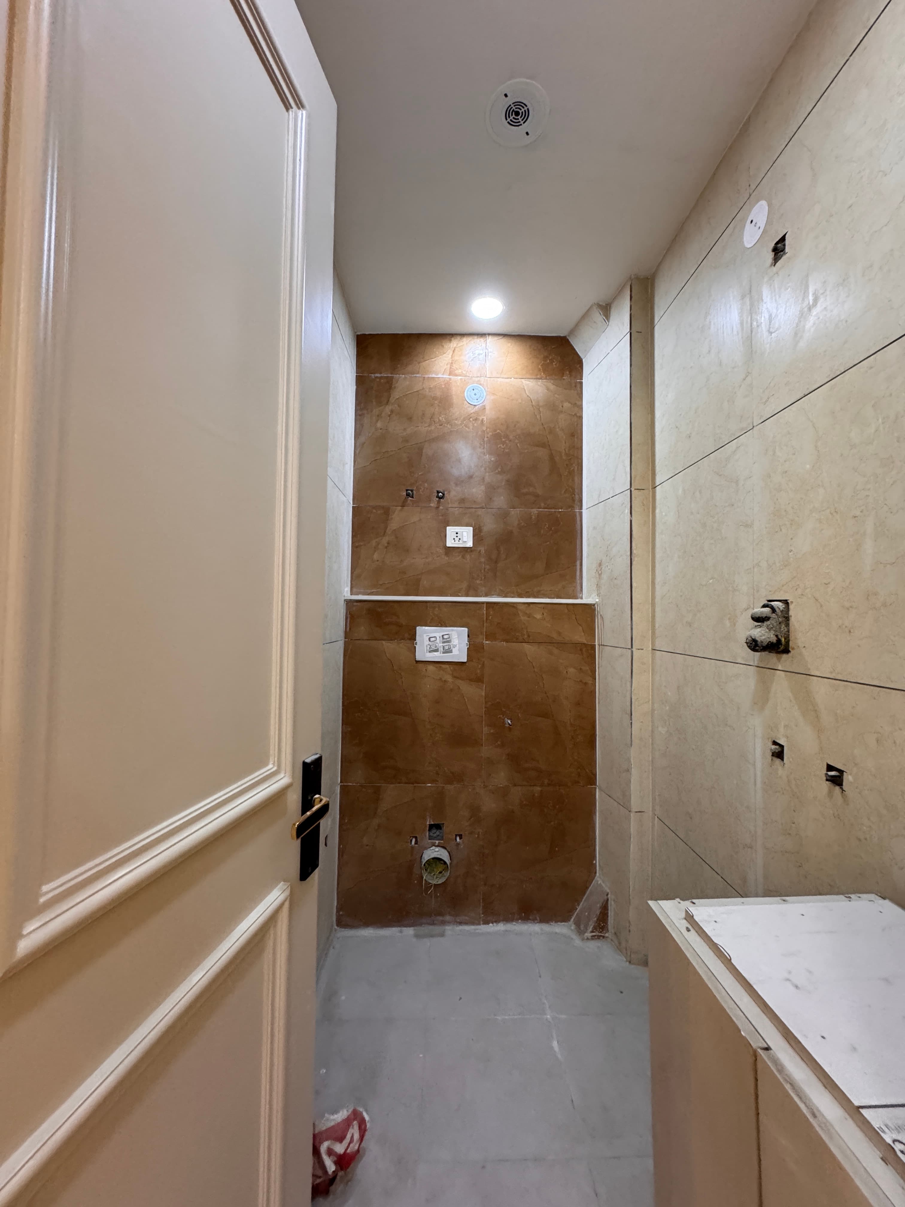 3BHK 85 Gaj Flat for Sale in Dwarka Mor | Ready to Move Luxury Home thumbnail 6