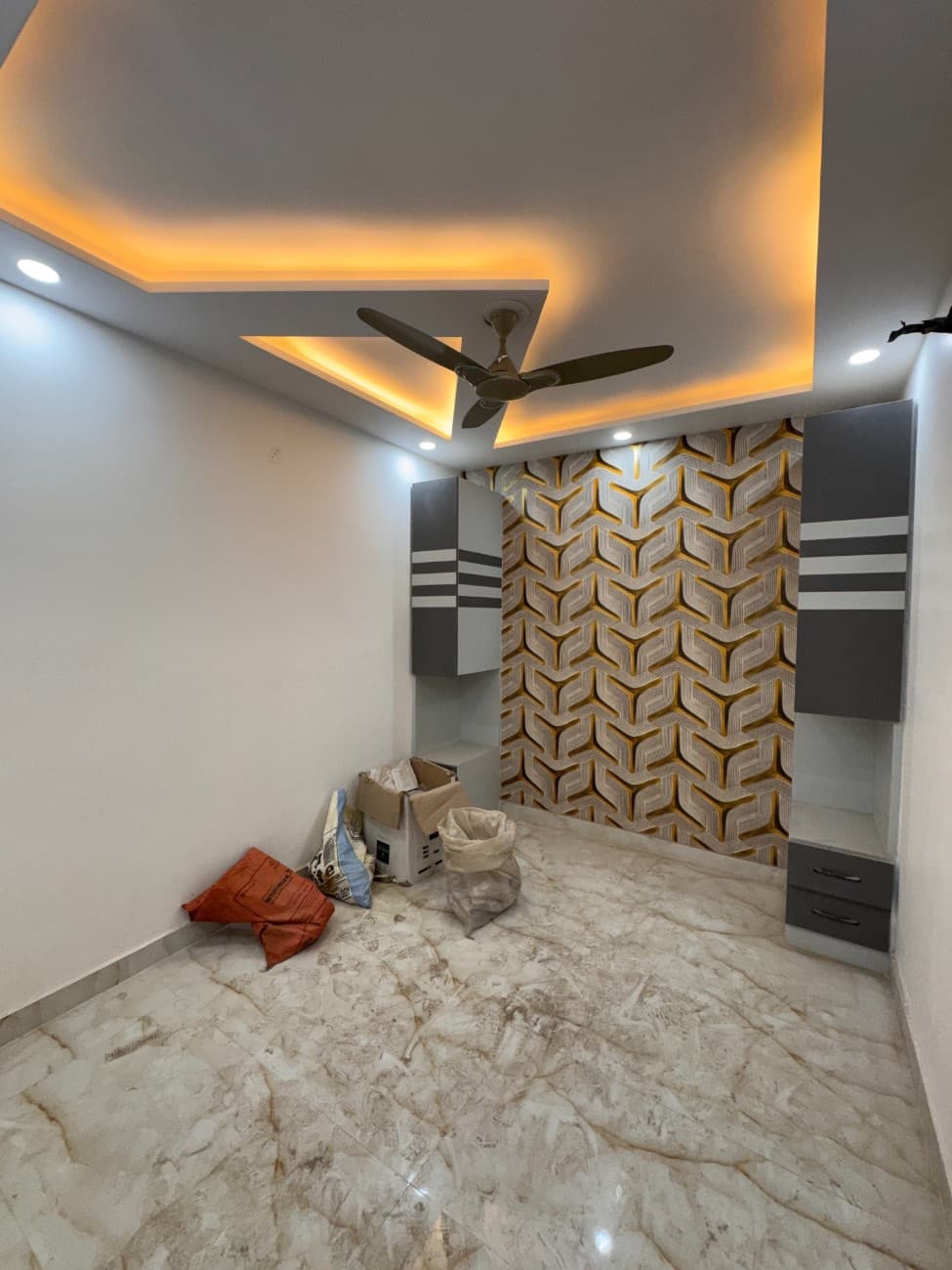 3BHK 90 Gaj Flat for Sale in Dwarka Mor | Luxury Ready-to-Move Home thumbnail 3