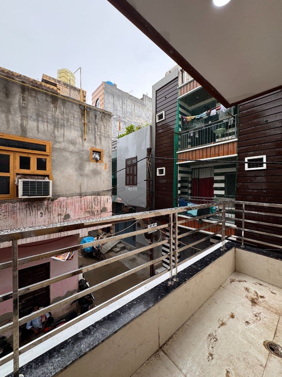 2BHK 60 Gaj Flat for Sale in Dwarka Mor | Premium Builder Floor thumbnail 7