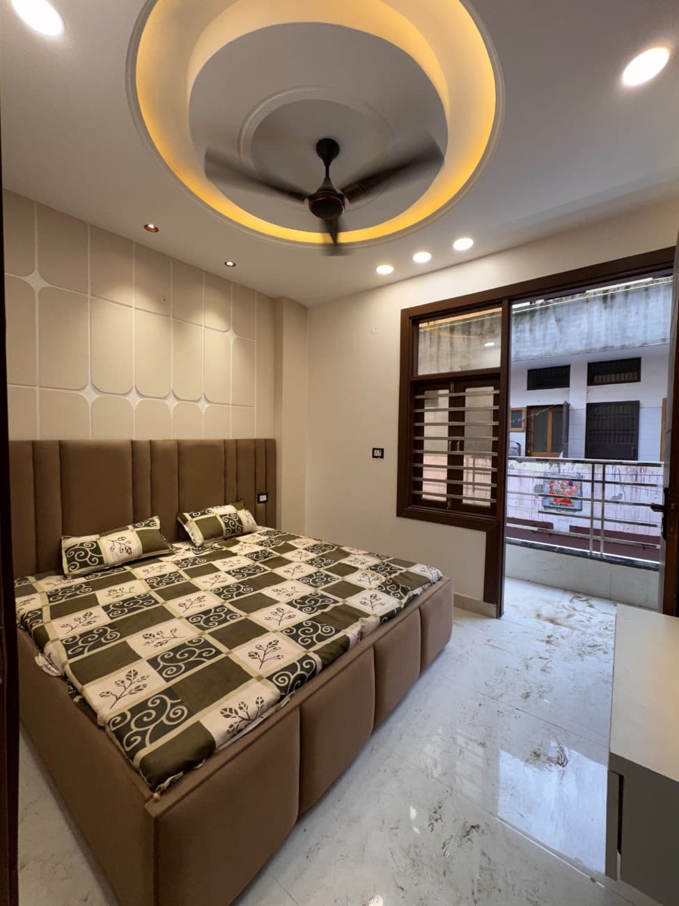 2BHK 60 Gaj Flat for Sale in Dwarka Mor thumbnail 7