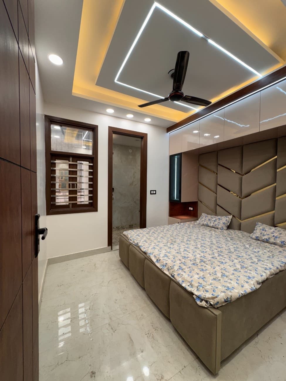 2BHK 60 Gaj Flat for Sale in Dwarka Mor thumbnail 5