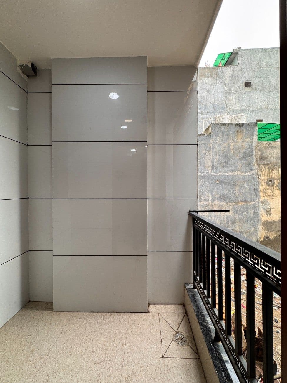 1BHK 40 Gaj Flat for Sale in Dwarka Mor thumbnail 5