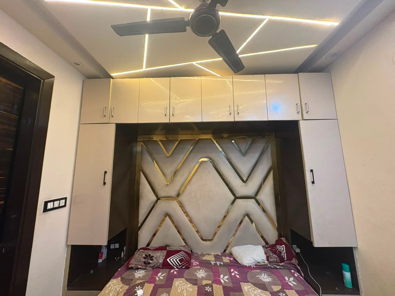 2bhk flat fully furnished in mohan garden thumbnail 6