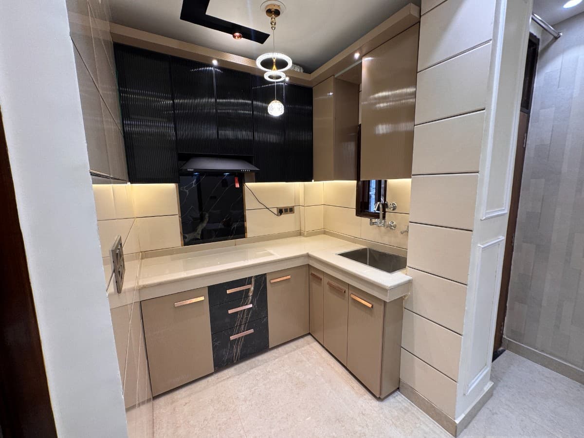 2BHK 50 Gaj Flat for Sale in Dwarka Mor  thumbnail 2