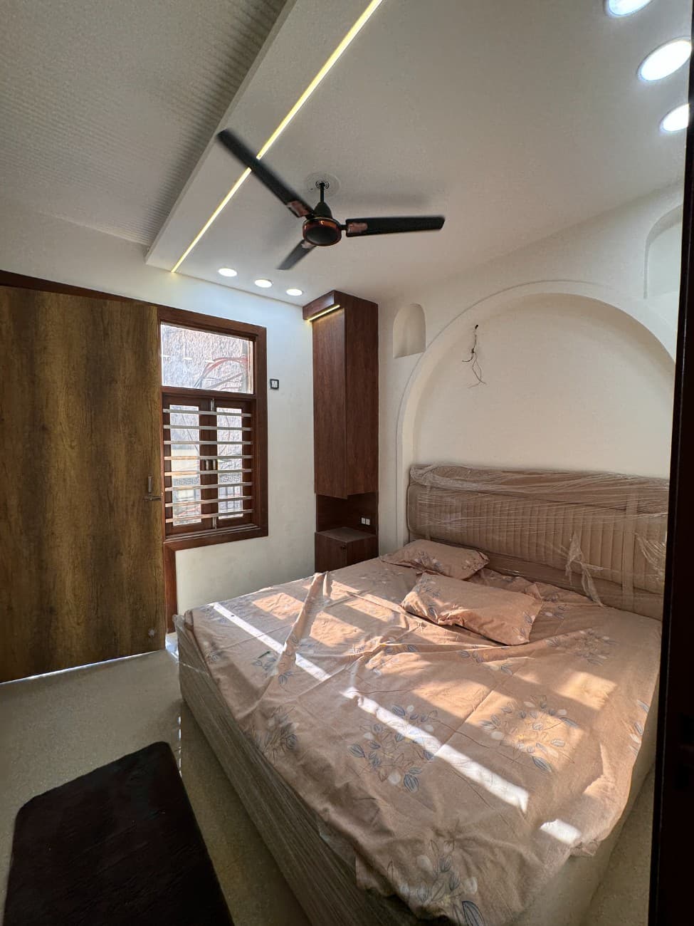 2BHK 55 Gaj Flat for Sale in Dwarka Mor | Near Metro thumbnail 2