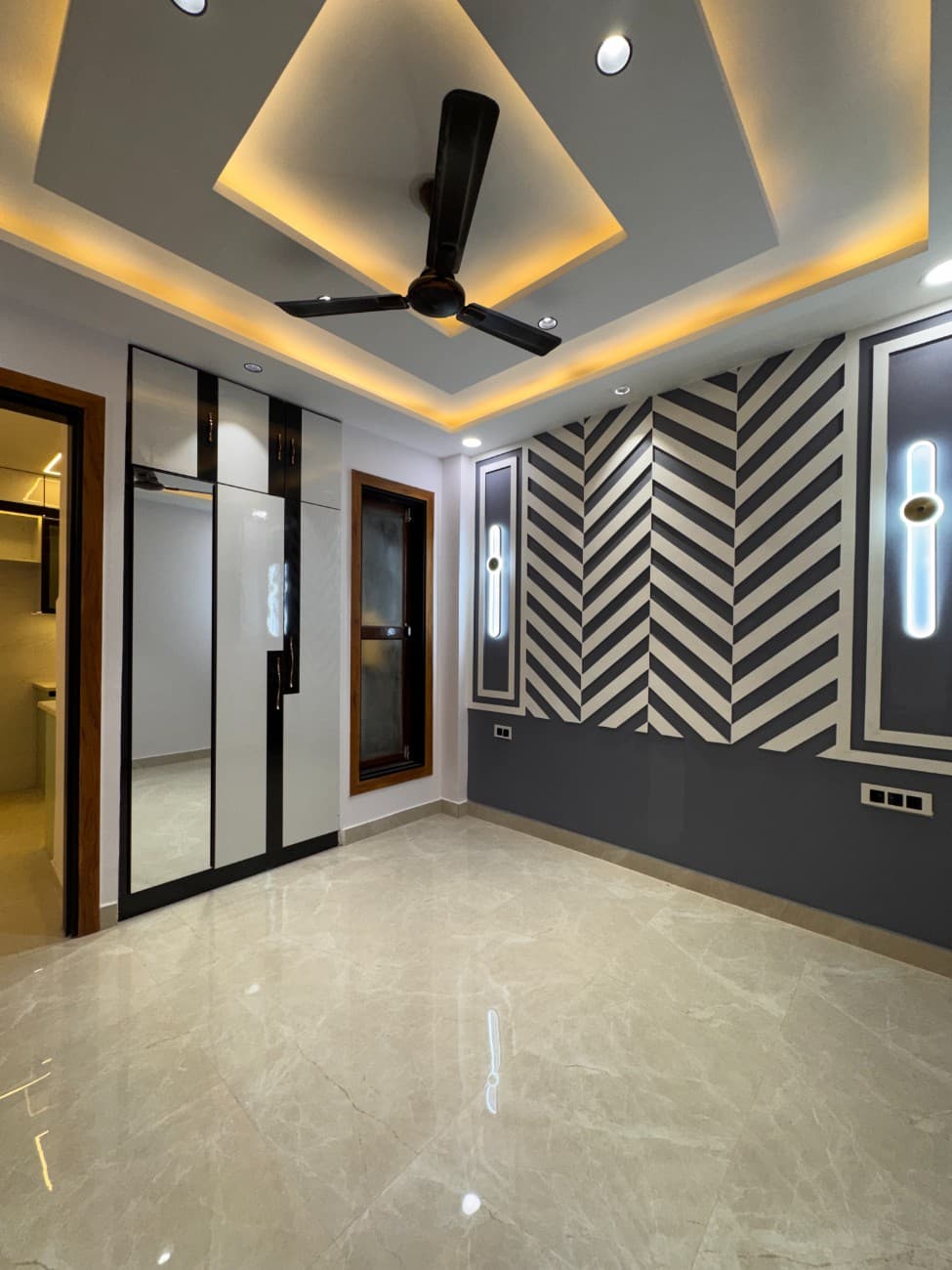 3BHK 115 Gaj Flat for Sale in Dwarka Mor thumbnail 12