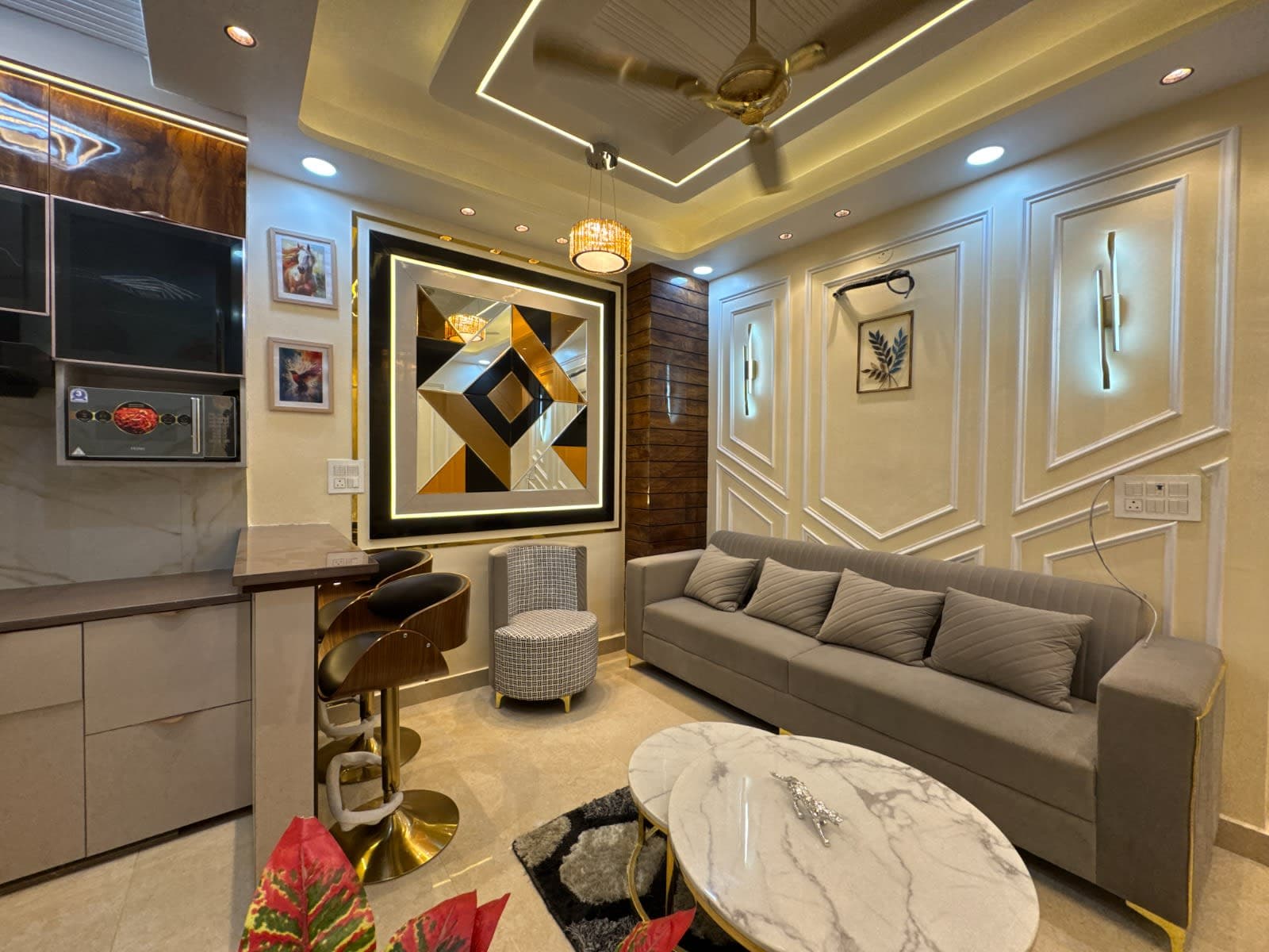 2 BHK Niranjan Park Dwarka Mor - Image 2