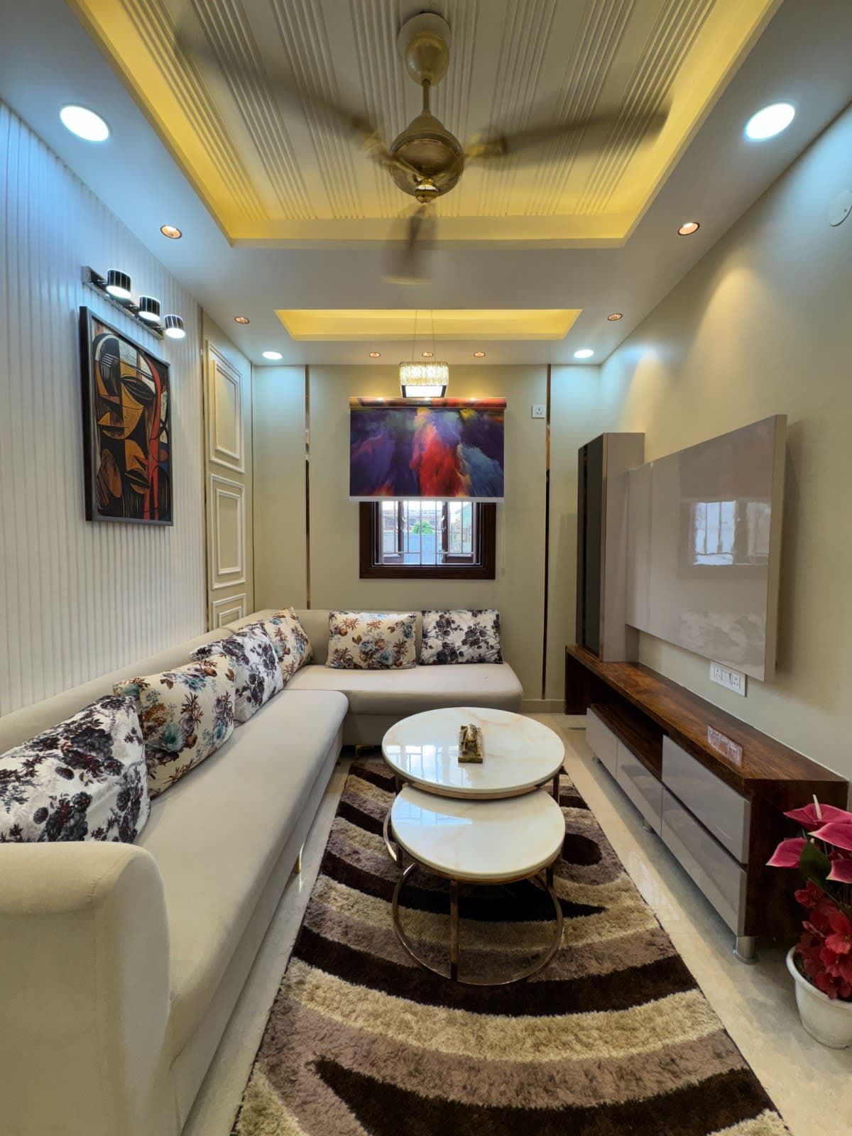 Fully Furnished 2BHK | 70 Gaj Flat - Near Dwarka Expressway - Image 2