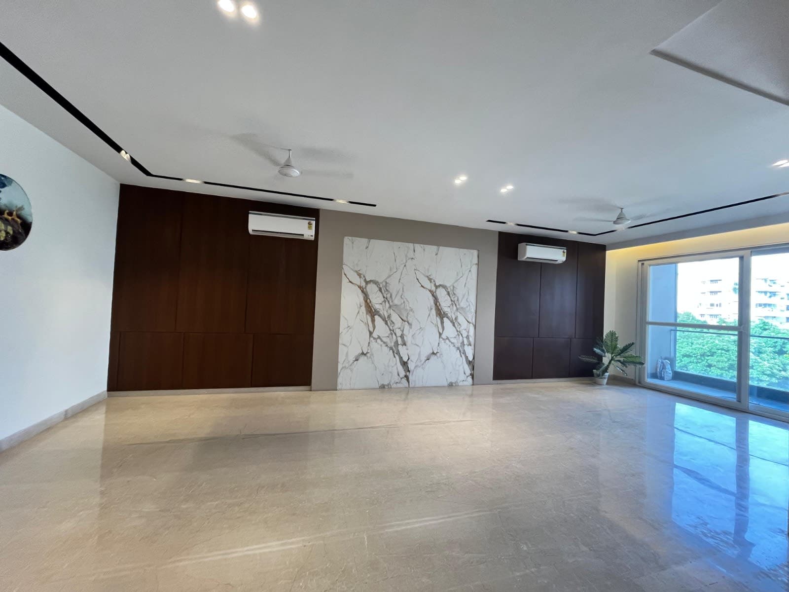 Luxurious 4BHK Builder Floor Top Floor in Sector 56, Sushant Lok 3, Gurgaon - Image 2